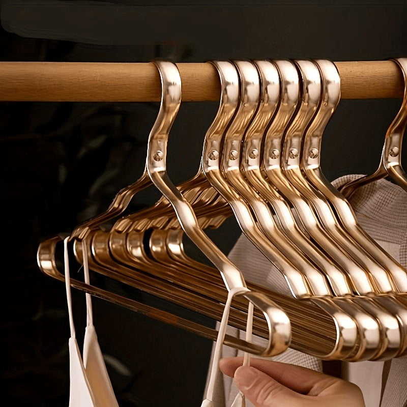 ClosetPro - Premium Hangers | Durable & Stylish Clothing Organization Solution