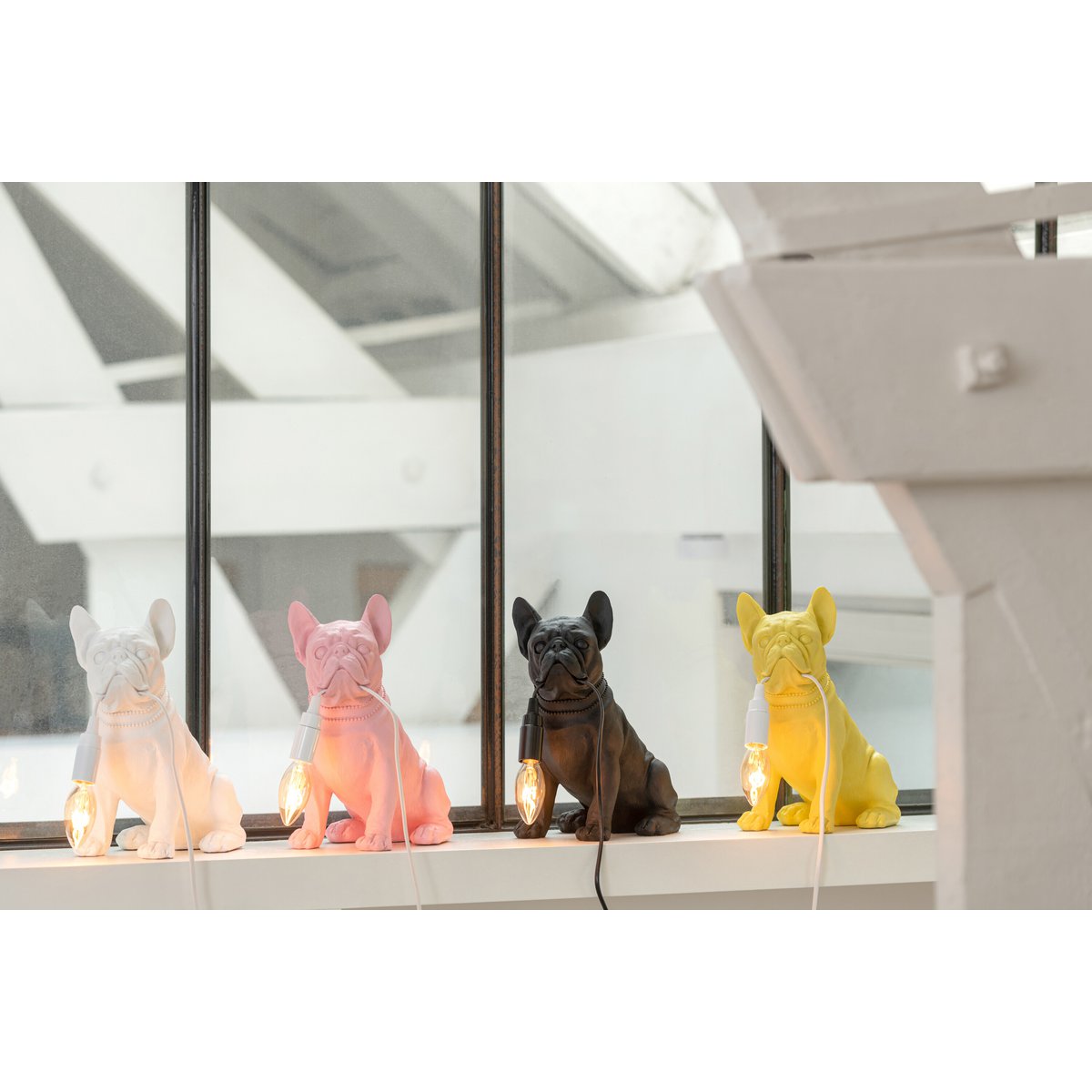 J-Line Bulldog Lamp - Polyresin - with