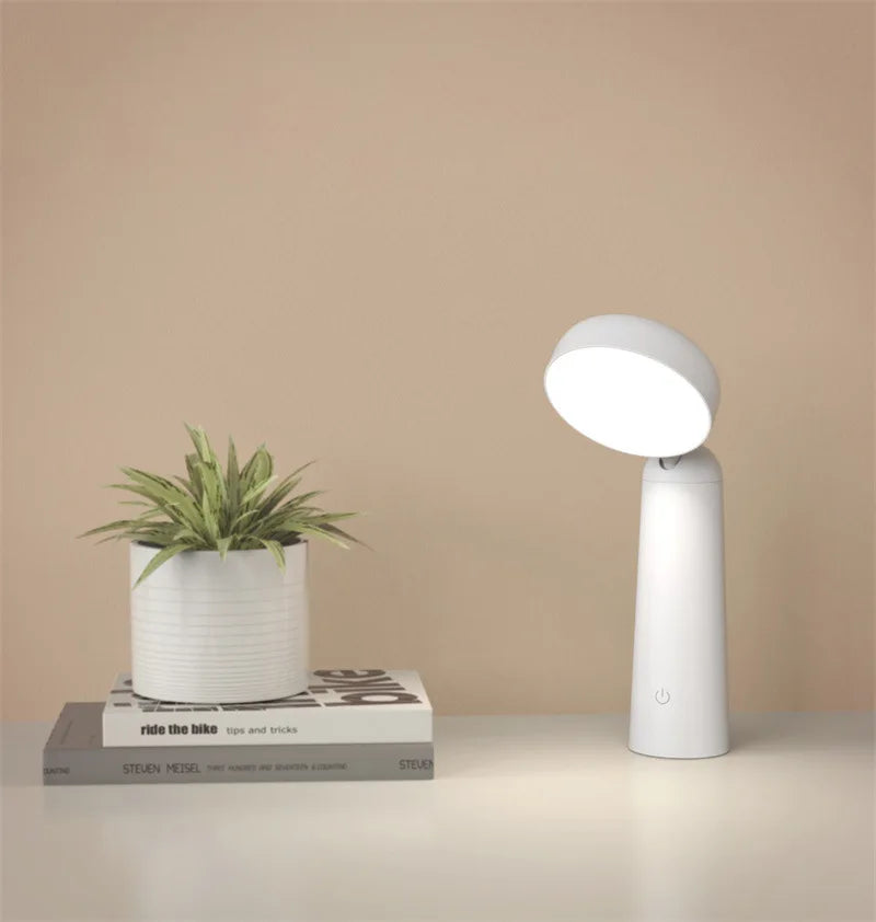 LuminaArt - Aesthetic-Creative Table Lamp