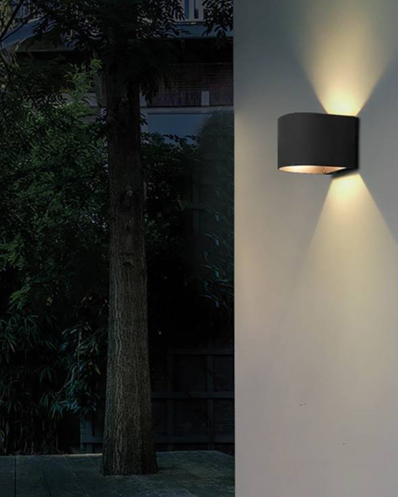 Orr Blaze LED Outdoor Lamp - Modern Design - Black Metal - IP65 Weatherproof - Warm White Light for Garden and Terrace