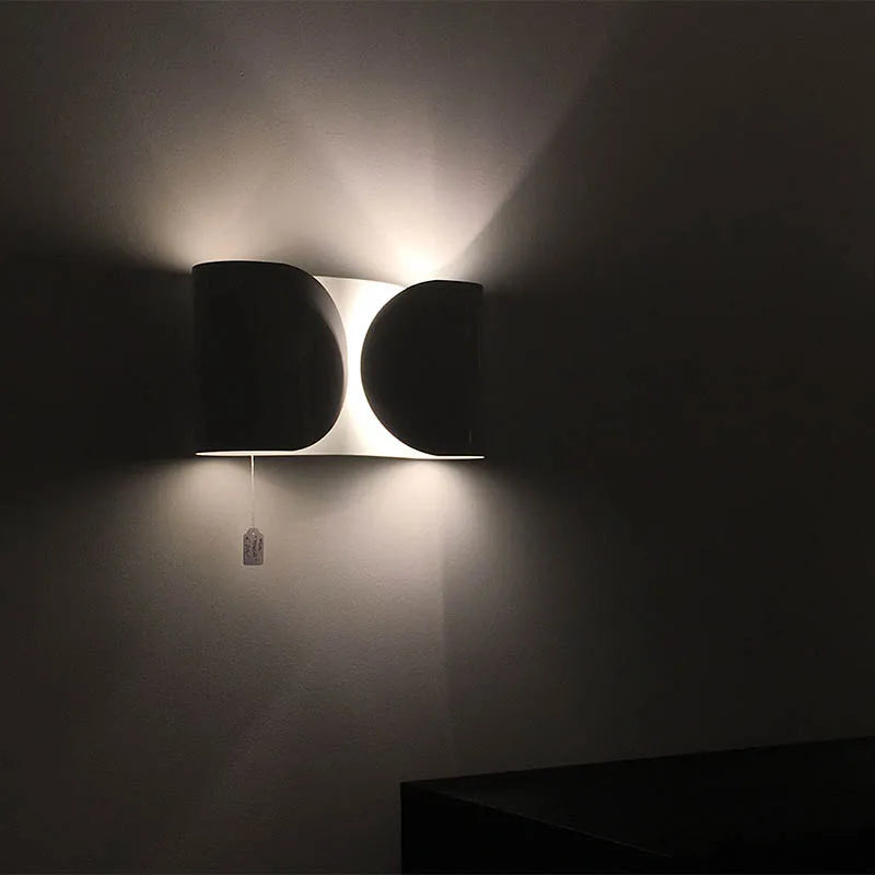 ModaLume - Modern LED Wall Light