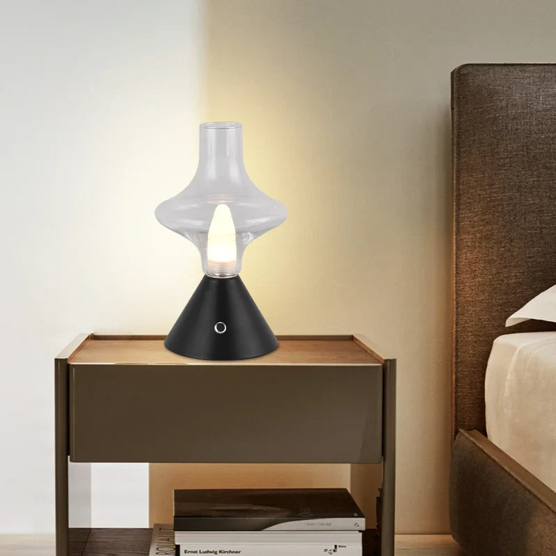 NordicMuse - Romantic Table Lamp