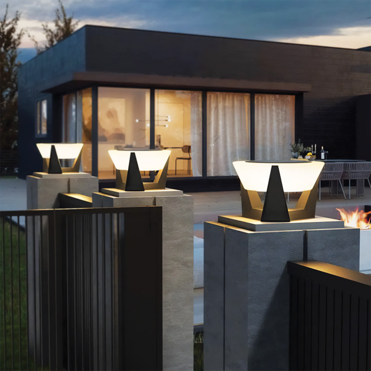 Modern Solar Floor Lamp | IP65 Stainless Steel, Adjustable Height, LED Included