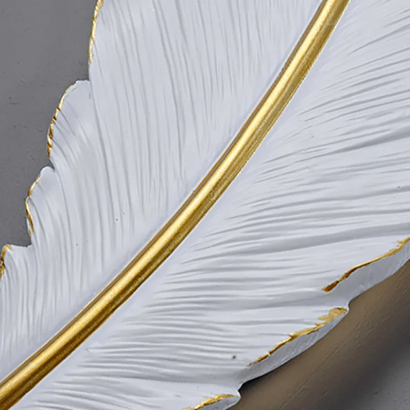 FederAura - Modern White Feather Wall Lamp