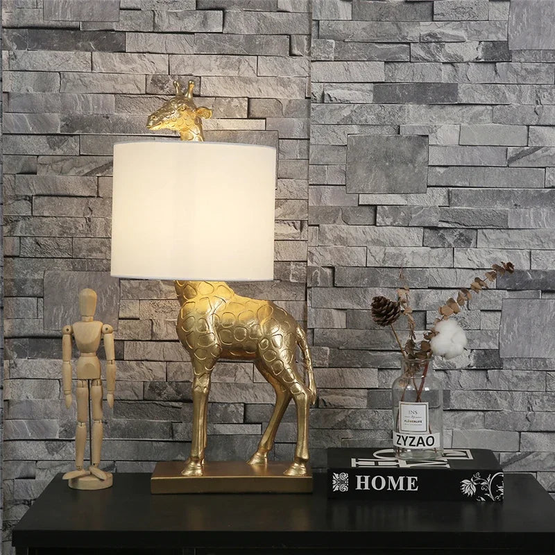 SavannaGlow - Giraffe Resin Table Lamps