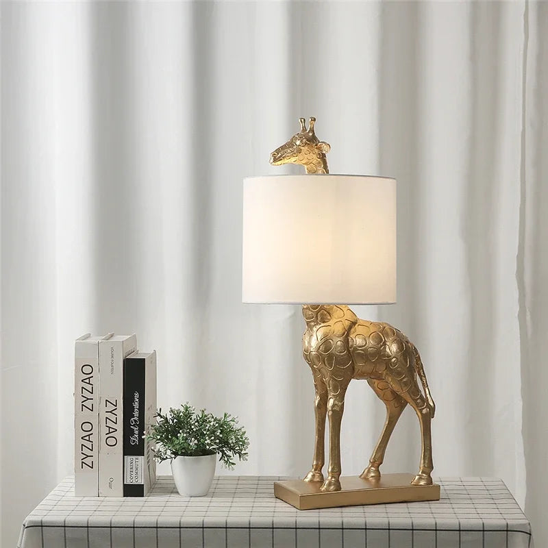 SavannaGlow - Giraffe Resin Table Lamps