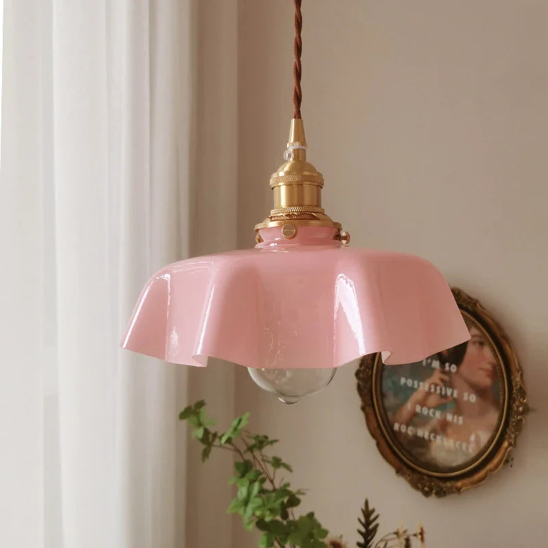 FrenchElegance - Brass Pendant Light