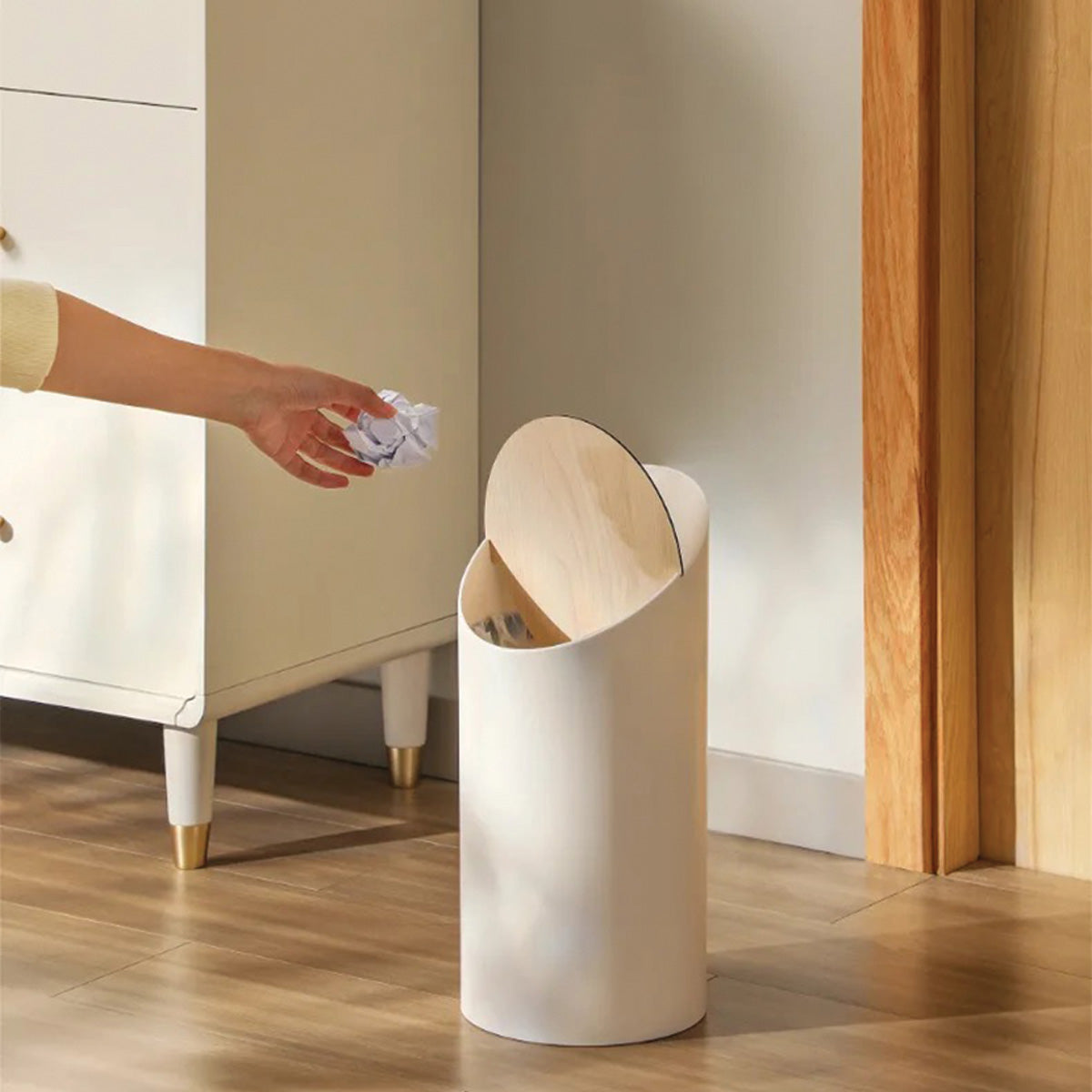 Slanted Maple Waste Bin | Modern Wood Design for Stylish Waste Management