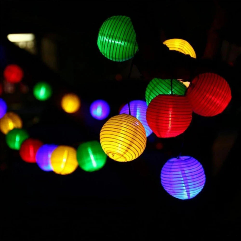 SunKissed - Solar Lantern String Lights