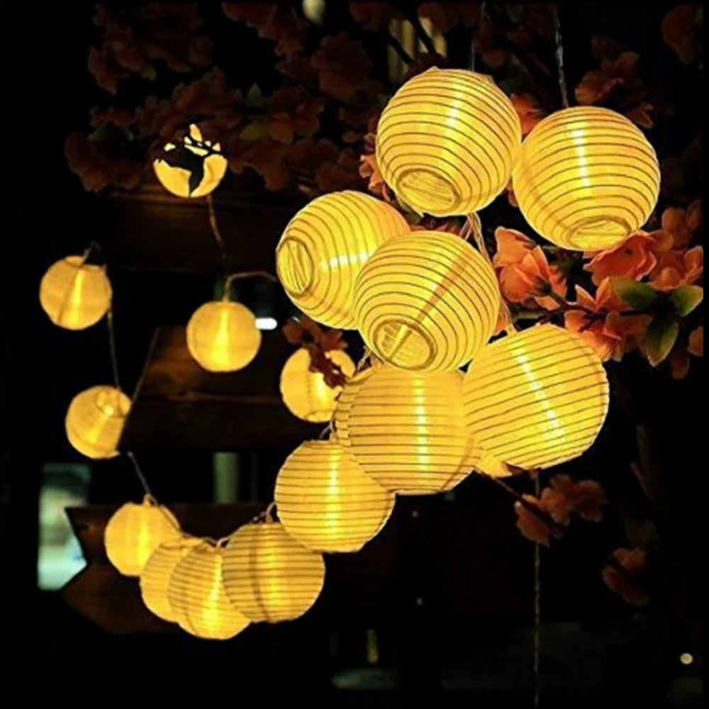 SunKissed - Solar Lantern String Lights