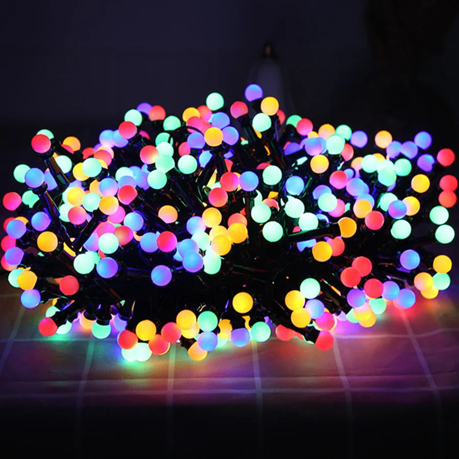 AquaTwinkle - Waterproof LED String Lights