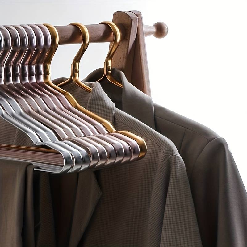 ClosetPro - Premium Hangers | Durable & Stylish Clothing Organization Solution