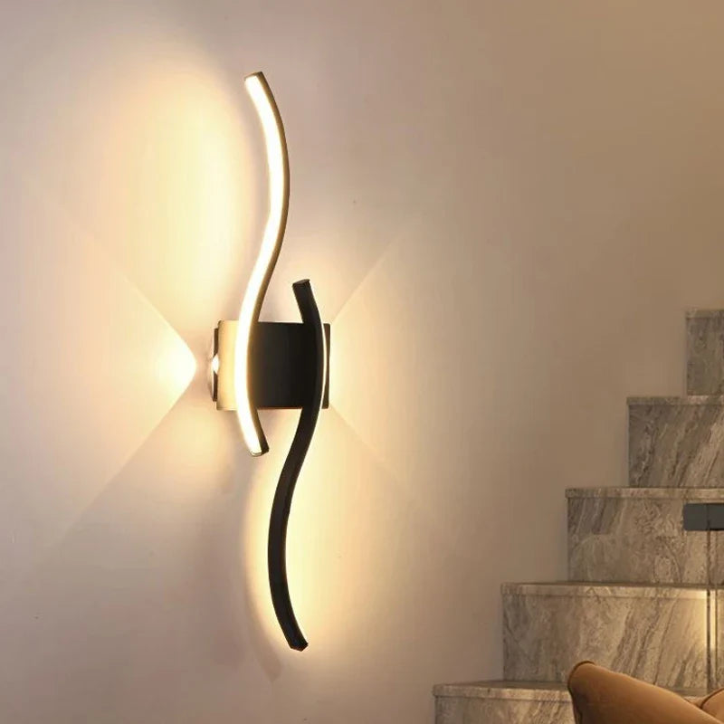 ModernAura - LED Wall Light