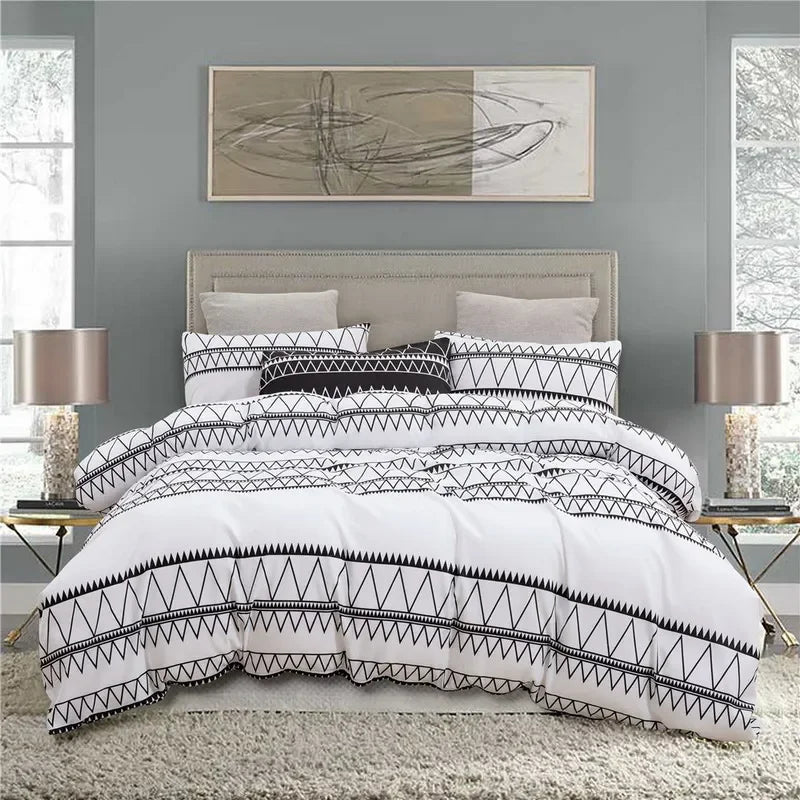 SleekStripes | Striped Bedding Set