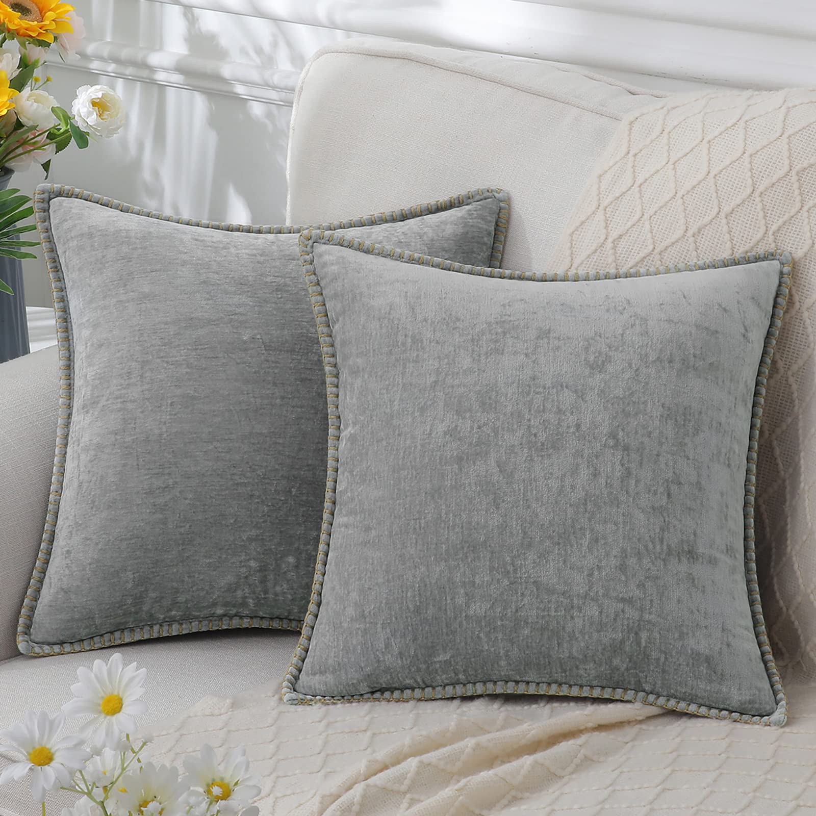 LuminaLuxe - Chenille Cushion Cover