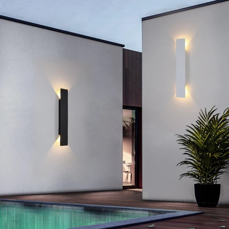 StreamLine - Weather-Resistant Wall Lamps | Durable Outdoor Lighting for All Seasons