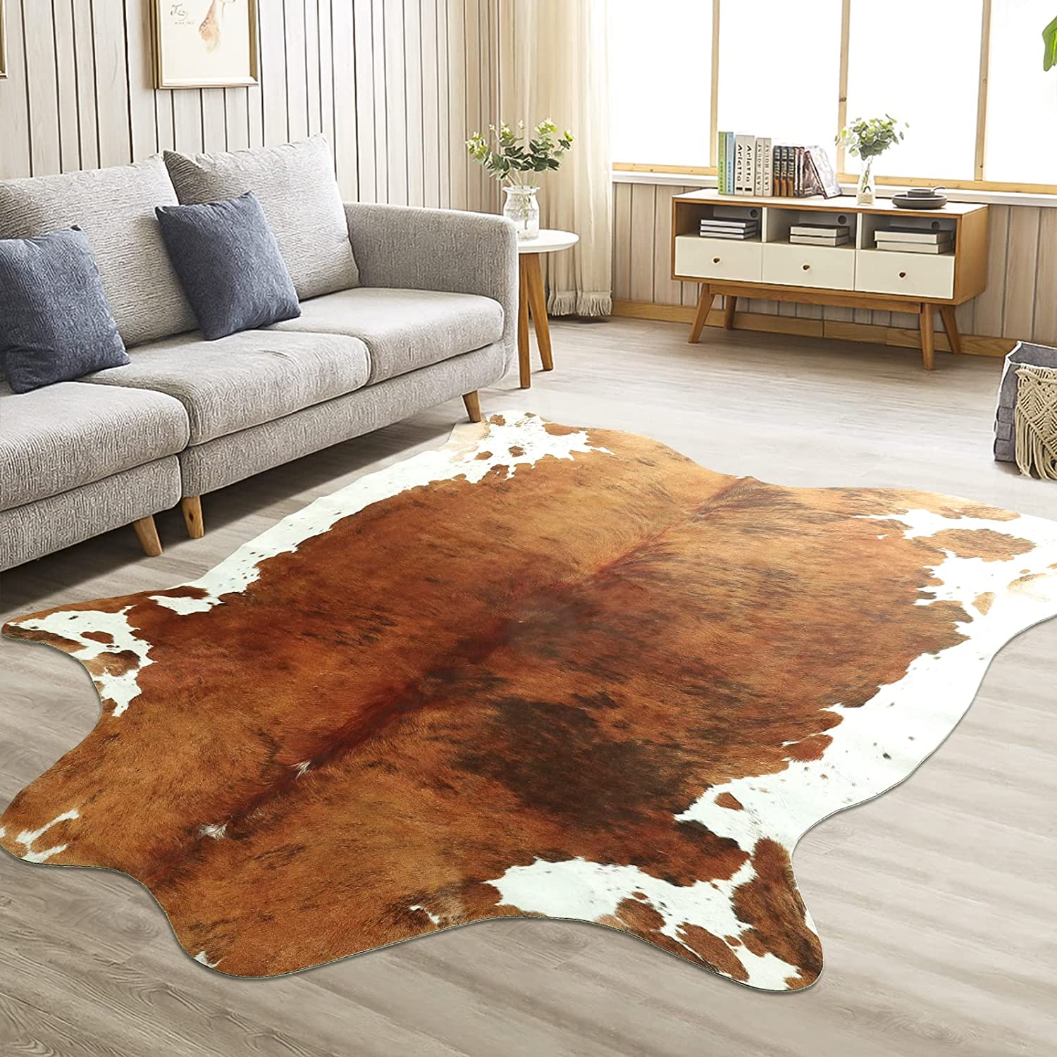 VersatileDecor - Premium Cow Print Rug