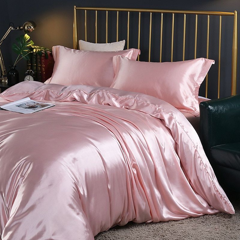 Luxury Silk/Satin Bedding Set | Ultimate Comfort and Elegant Design