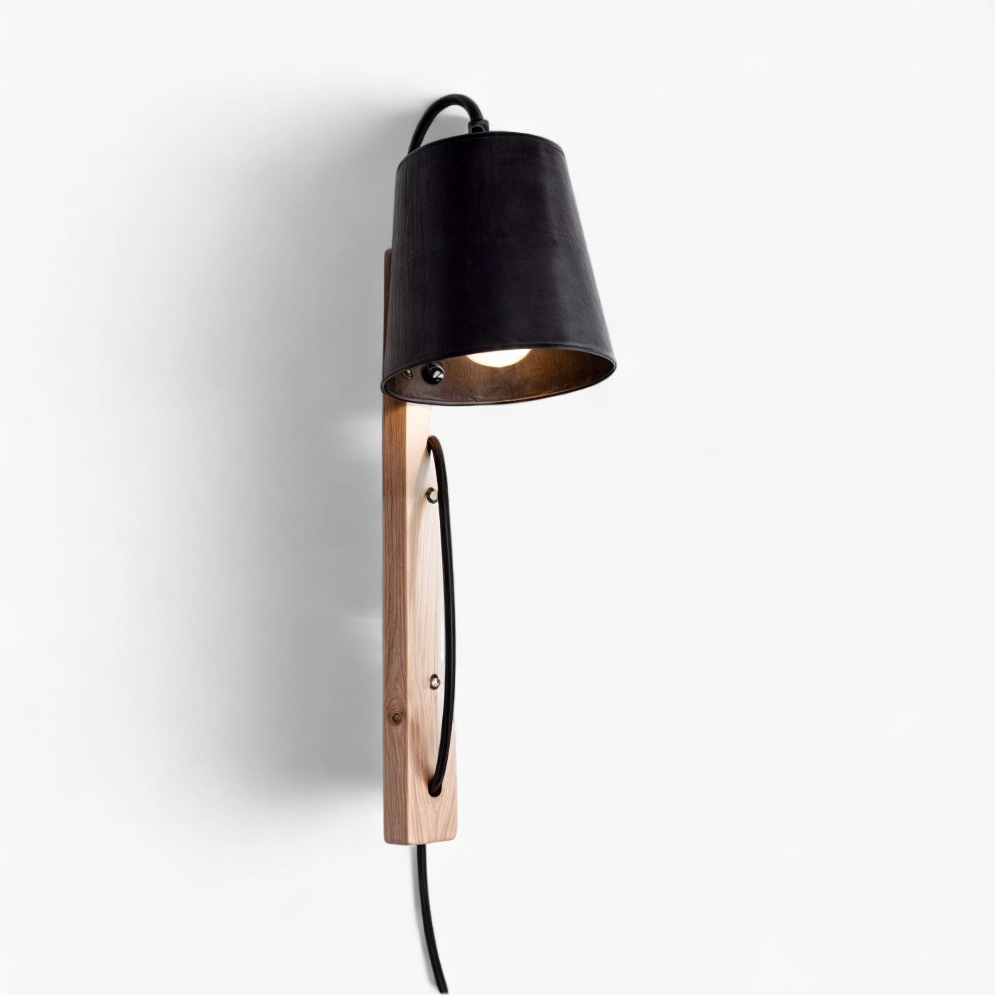 Nordic Wooden Wall Lamp | Black Finish, E27 Socket, AC Power