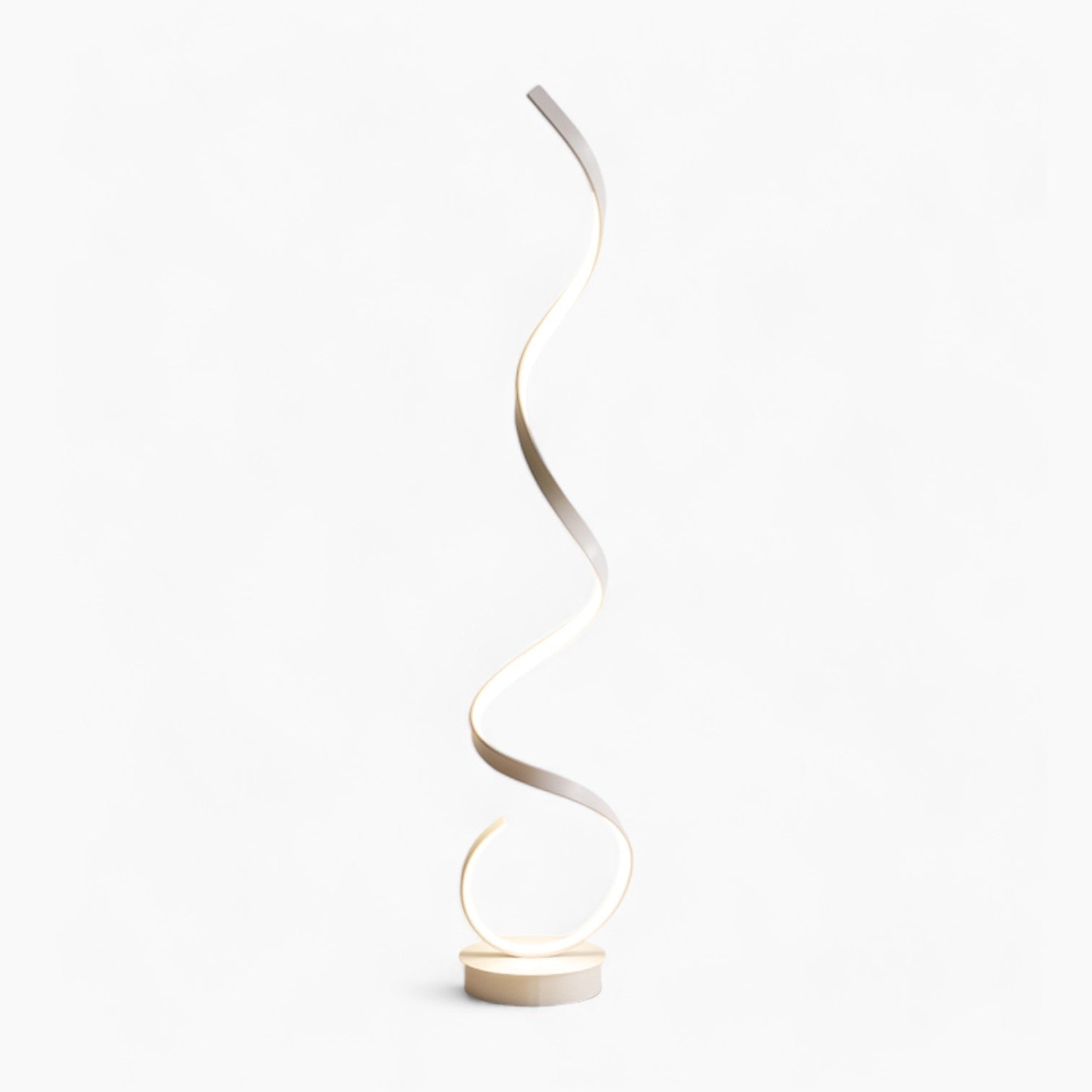 Curve Floor Lamp | Stylish Modern Lighting